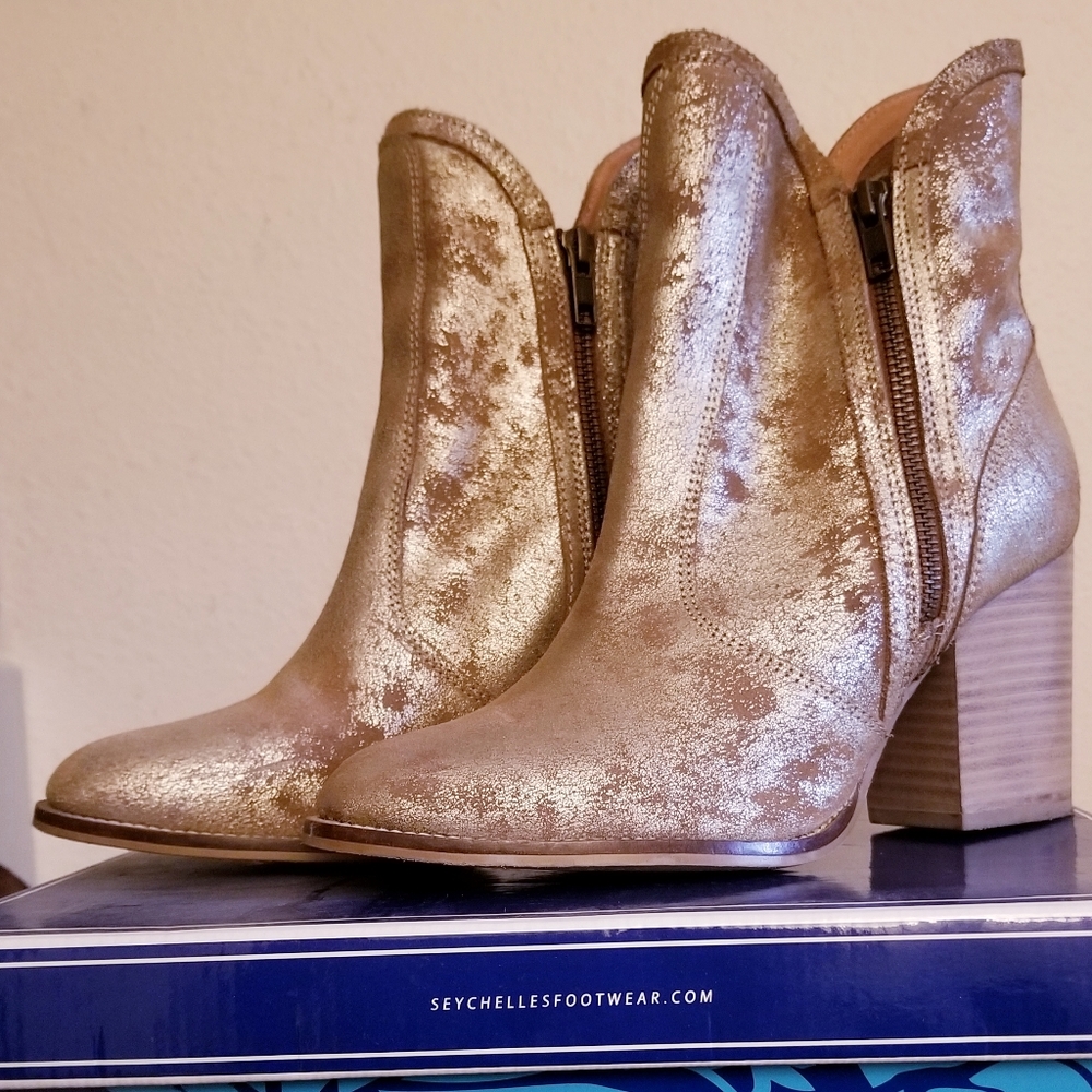Seychelles Lucky Penny Booties
